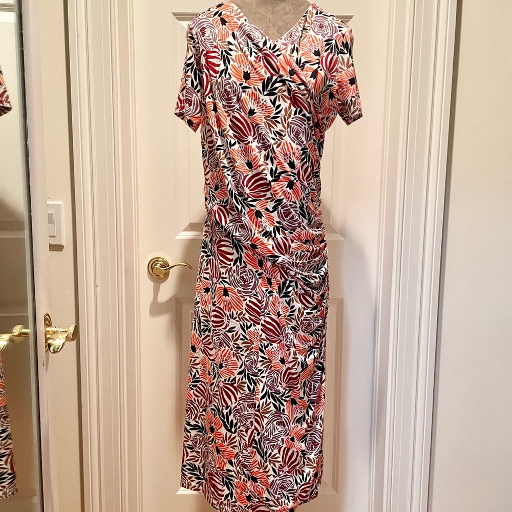Authentic Hugo Boss in Erykah Floral Multicolor Style.